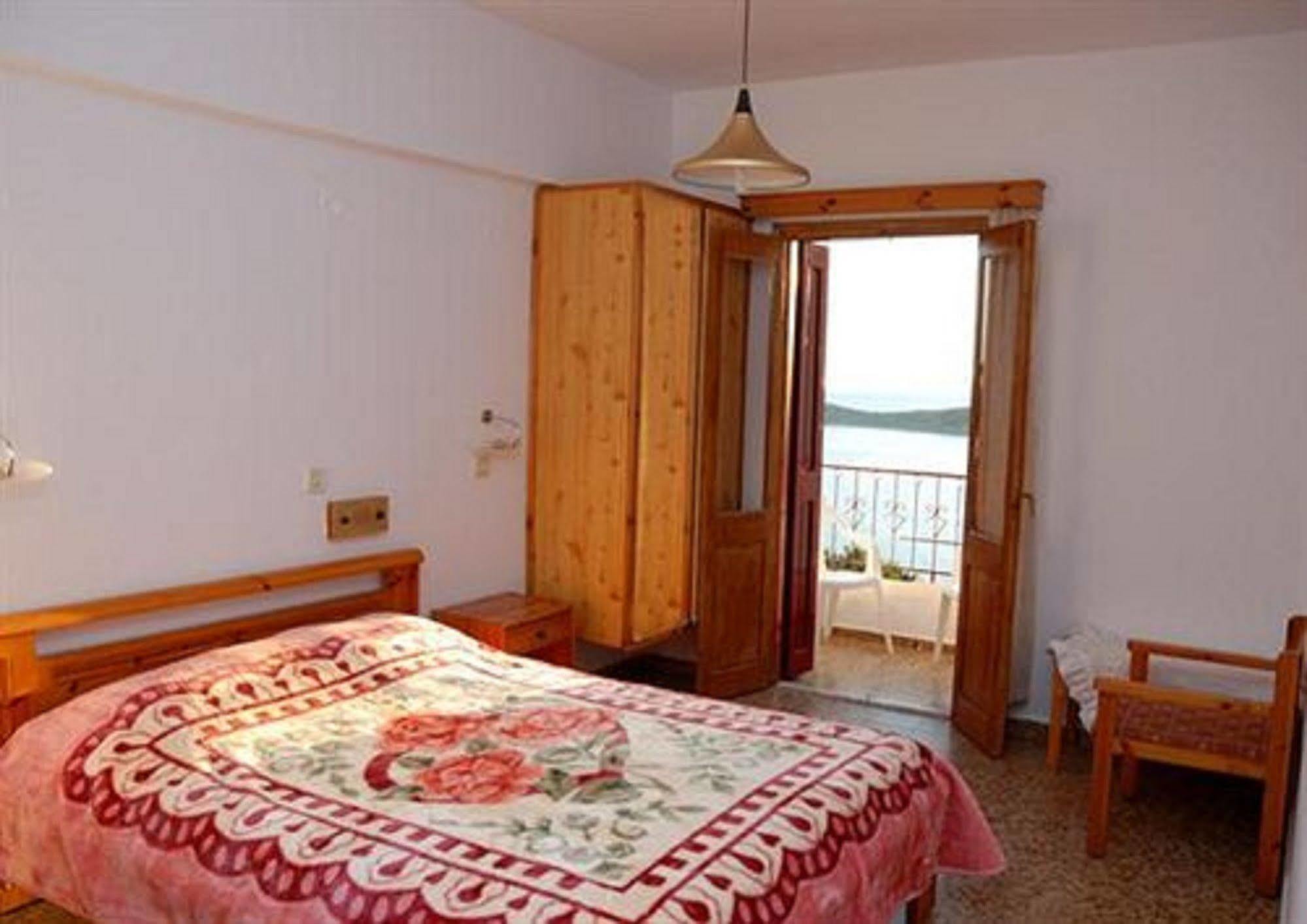 AFRODITI Hotel Studios Masouri Esterno foto